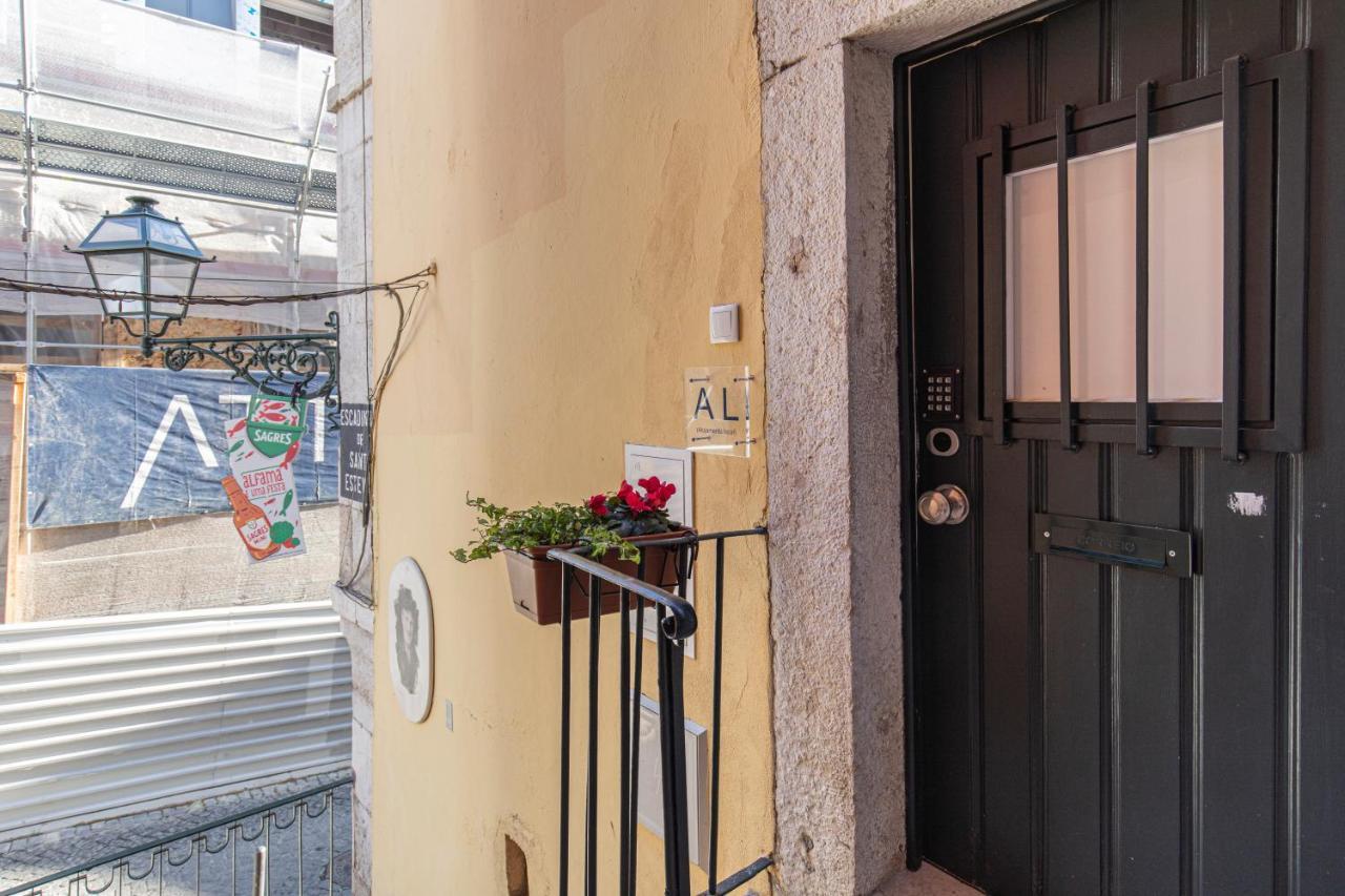 Studio In Alfama By Lucky Surface 리스본 외부 사진